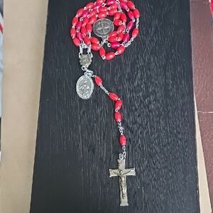 Red Beaded Rosary with Silver Toned Cross Unisex Medals Charms 2 Toned Reds